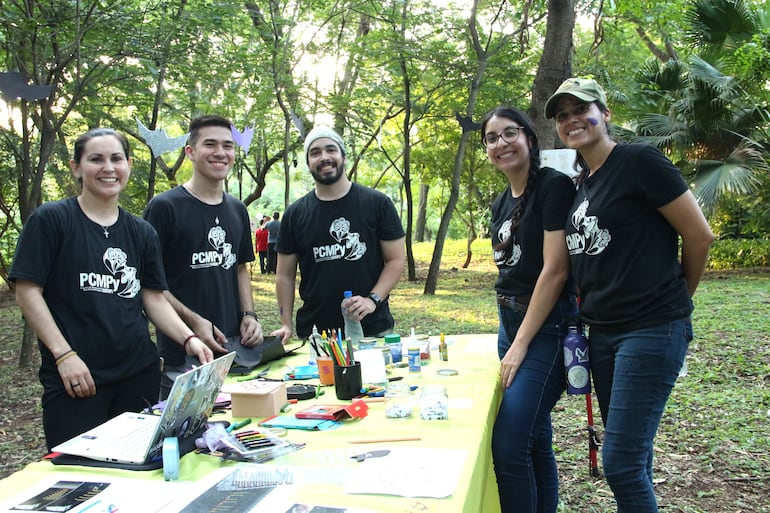 Programa de Conservación de Murciélagos del Paraguay, está conformado desde 2019 por docentes investigadores de la Facultad de Ciencias Exactas y Naturales (FACEN) de la Universidad Nacional de Asunción.