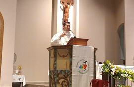 El nuncio apostólico monseñor Vincenzo Turturro expresó preocupación por la violencia hacia las mujeres.