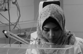 "Motherhood under fire", fotografía del informe de Physicians for Human Rights (PHR)