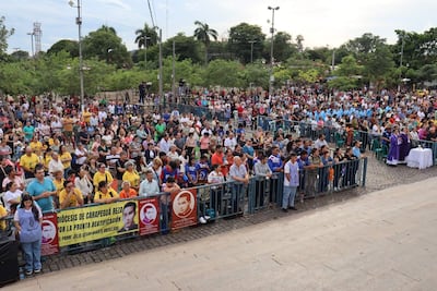 Fotografía de archivo de la explanada de la Basílica de Caacupé, en vísperas del 8 de diciembre. 