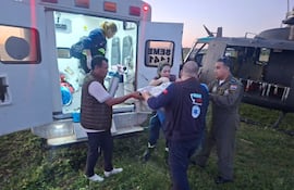 Fuerza Aérea y SEME realizaron compleja evacuación de una bebé prematura intubada