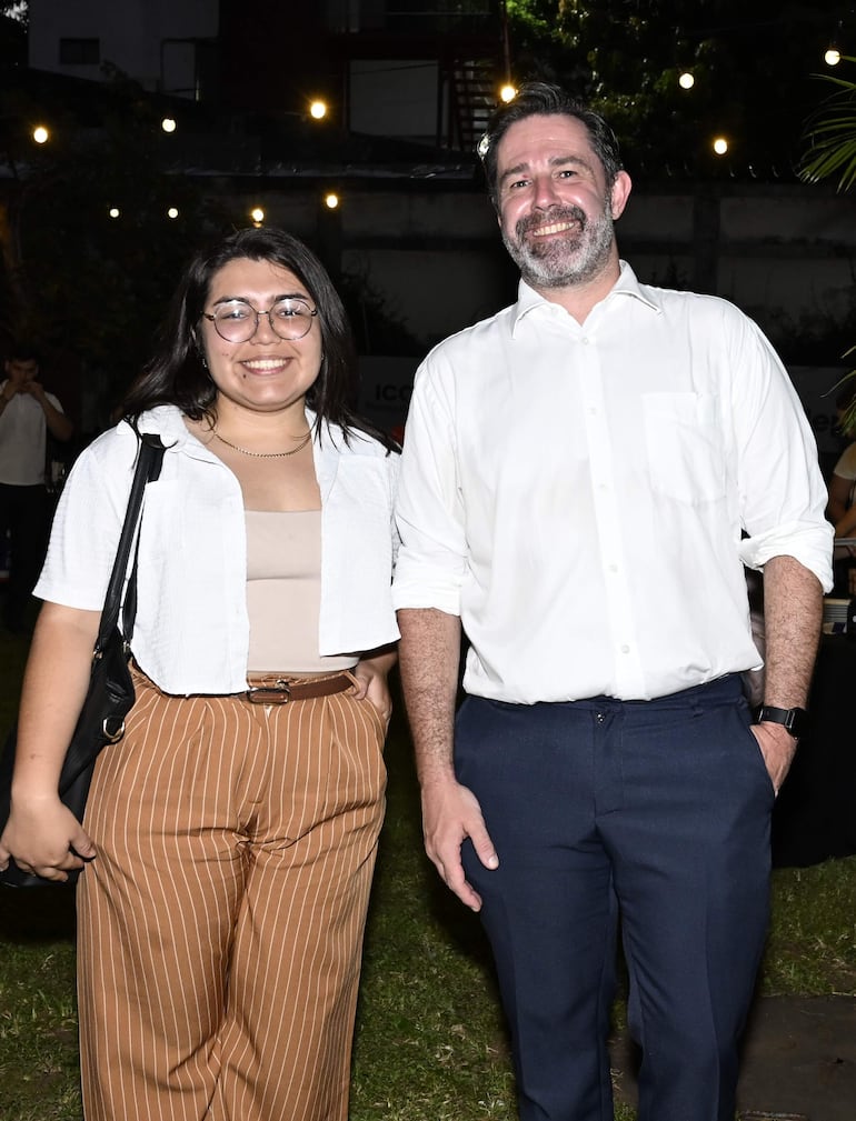 Belén Cuevas y Jeremie Heneman.