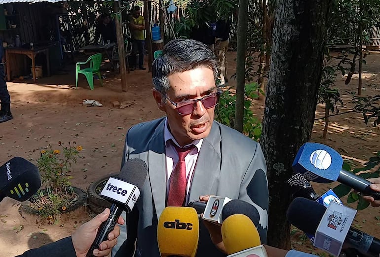 Carlos Ramírez, fiscal