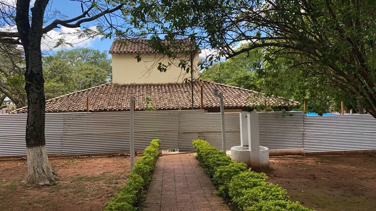 Las labores de restauración del templo continúan avanzando.
