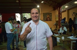 Sebastián buscará despojar del poder a la oposición en Encarnación.