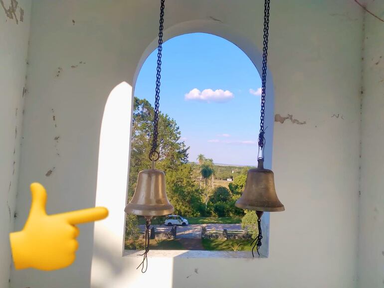 La campana robada de la parroquia.