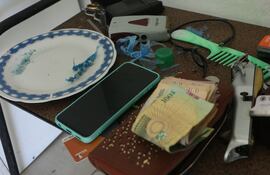 La Senad detuvo a dos sospechosos microtraficantes en Mariano Roque Alonso.