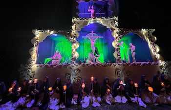 Valenzuela vivió una noche de fe y arte con masiva concurrencia en la cuarta edición de “Esculturas vivientes”, este Viernes Santo.