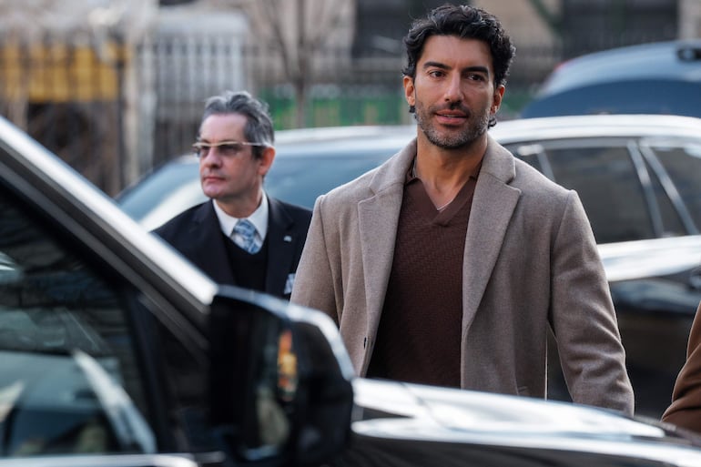 El actor y director estadounidense Justin Baldoni llegando a una conferencia de conciliación en el Tribunal de Distrito de los Estados Unidos en la ciudad de Nueva York. (EFE/EPA/OLGA FEDOROVA)
