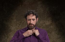 Ariel Galeano protagoniza el unipersonal "Psicópata", que se presentará por primera vez en Paraguay desde este miércoles.