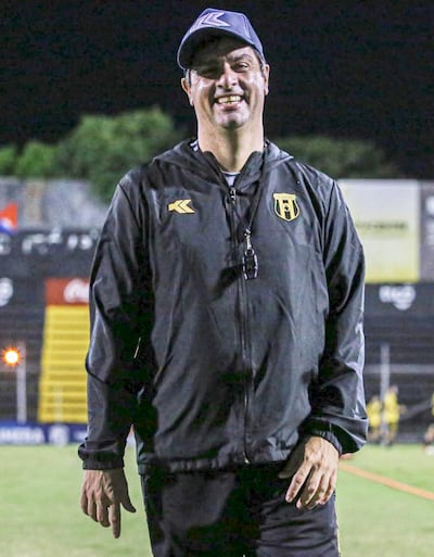 Hernán Rodrigo López (45), no continuará como entrenador del conjunto aurinegro.