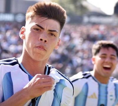 Santiago Espíndola, autor del agónico gol de la clasificación de Argentina.