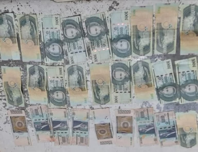 Dinero recuperado por la Policía.
