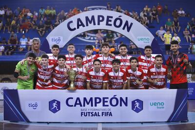 Afemec conquistó el cetro en la categoría menores de 17 años, venciendo en penales a Stars Club.