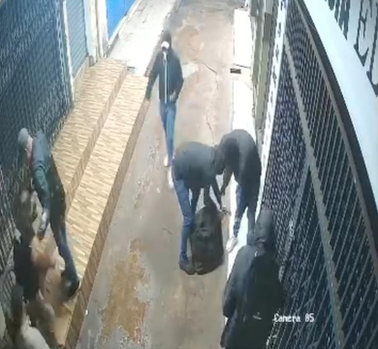 Gavilla robó medicamentos para adelgazar valuados en USD 170.000 en Ciudad del Este