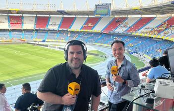 El Cardinal Deportivo presente en el Metropolitano de Barranquilla para Colombia vs. Paraguay.