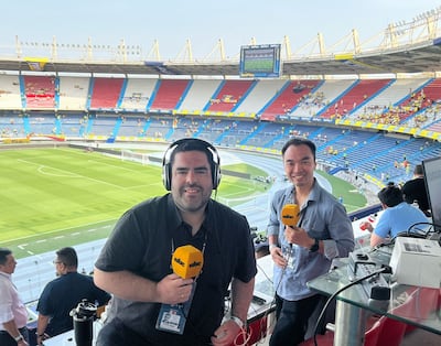 El Cardinal Deportivo presente en el Metropolitano de Barranquilla para Colombia vs. Paraguay.
