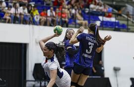 El team A de Paraguay se impuso al B, para disputar los puntos finales frente a Argentina, este sábado.