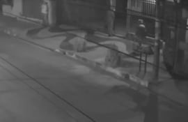 Captura del circuito cerrado que captó parte del asalto domiciliario en Fernando de la Mora.