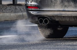 La justicia alemana desestima caso climático contra BMW y Mercedes. (imagen ilustrativa)