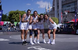 Belén Brítez, Paola Ferrari, Paloma Niz y Martha Peralta, las panteras.