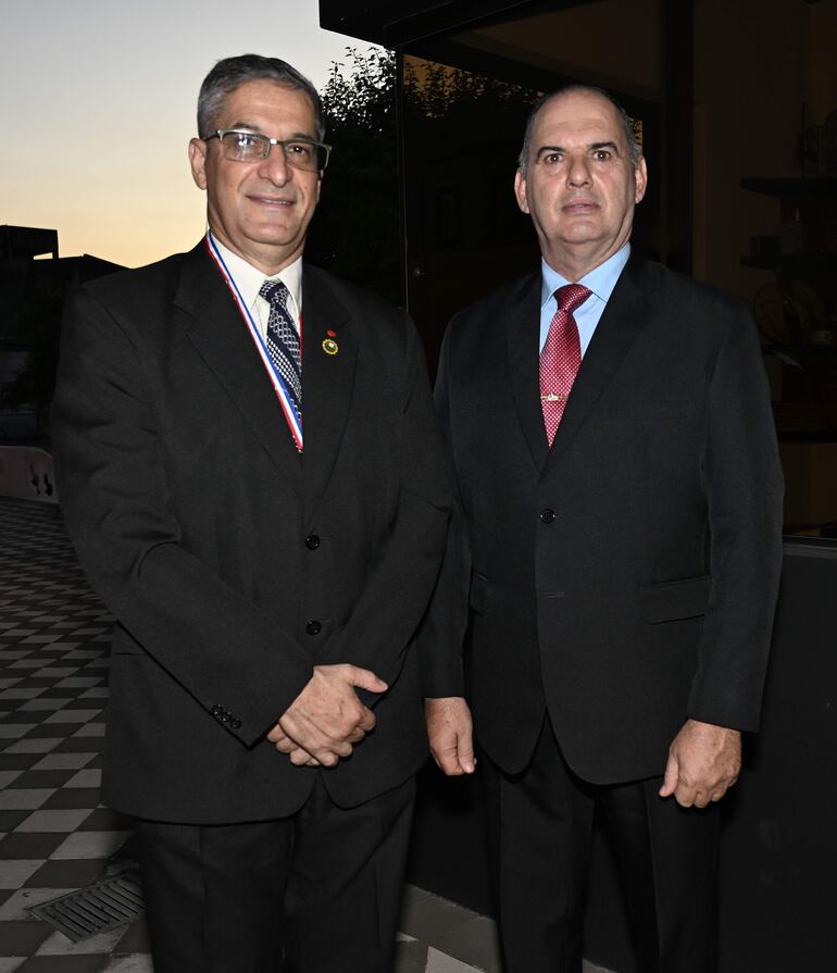 Gral. Félix Aranda y Gral. (R) Guillermo Ortiz.