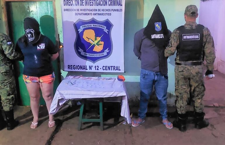El Departamento Antinarcóticos de la Policía Nacional reporta la aprehensión de al menos cuatro personas tras operativos contra el narcotráfico