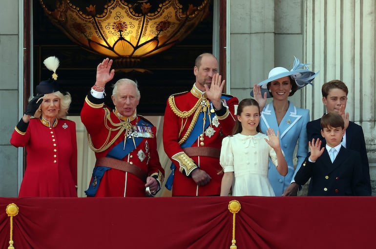 Carlos III será el primer rey británico en hacer pública su declaración de impuestos - Mundo