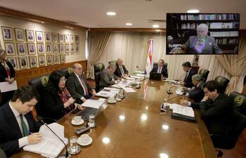El pleno de la Corte Suprema de Justicia sesionó en forma ordinaria este martes y, también dio tratamiento a una de las ternas remitidas por el Consejo de la Magistratura.