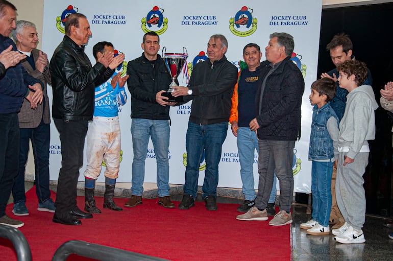 Victoria del stud El Rancho ganó el "Gral. Rodríguez" para hembras.