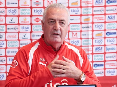 El seleccionador de Paraguay, Gustavo Julio Alfaro (64 años) habla en zona mixta en la antesala del partido amistoso ante Bolivia.