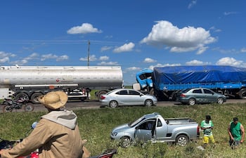 Este accidente se registró en la jurisdicción de la comunidad de Almeida, Guajaybí con importantes daños materiales y un herido de consideración