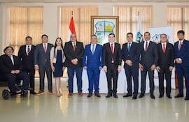 Los miembros de la Junta Municipal del Capiatá.