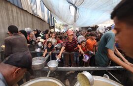 Organizaciones civiles denuncian una crisis humanitaria en Gaza.