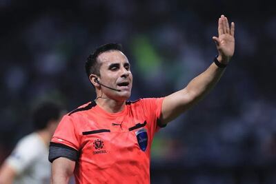 Piero Daniel Maza Gómez (41 años), arbitro chileno que dirigirá la final de la Copa Sudamericana, que se disputará en Asunción.