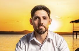 Diego Carmona, cantautor nacional.