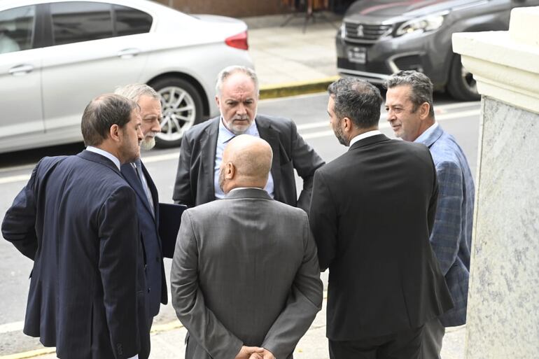 Embajadores de Europa en la sede de la Cancillería Nacional.