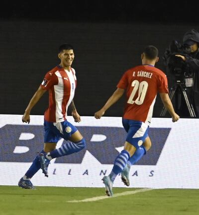 Robert Morales fue el autor del 1-0 para Paraguay.