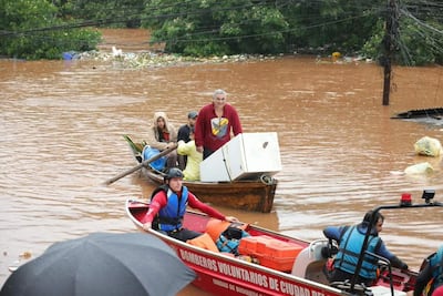 Del barrio San Rafael ya se evacuaron 150 familias. Foto:Itaipú Binacional