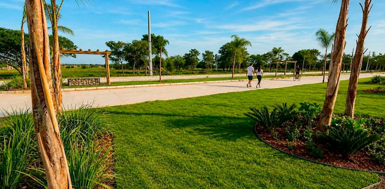 Nova Norte combina naturaleza, infraestructura y servicios cercanos para quienes buscan construir su vivienda o desarrollar una actividad comercial.