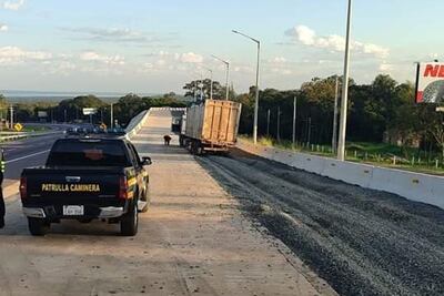 Imágenes compartidas por la Patrulla Caminera del incidente en Pedrozo.