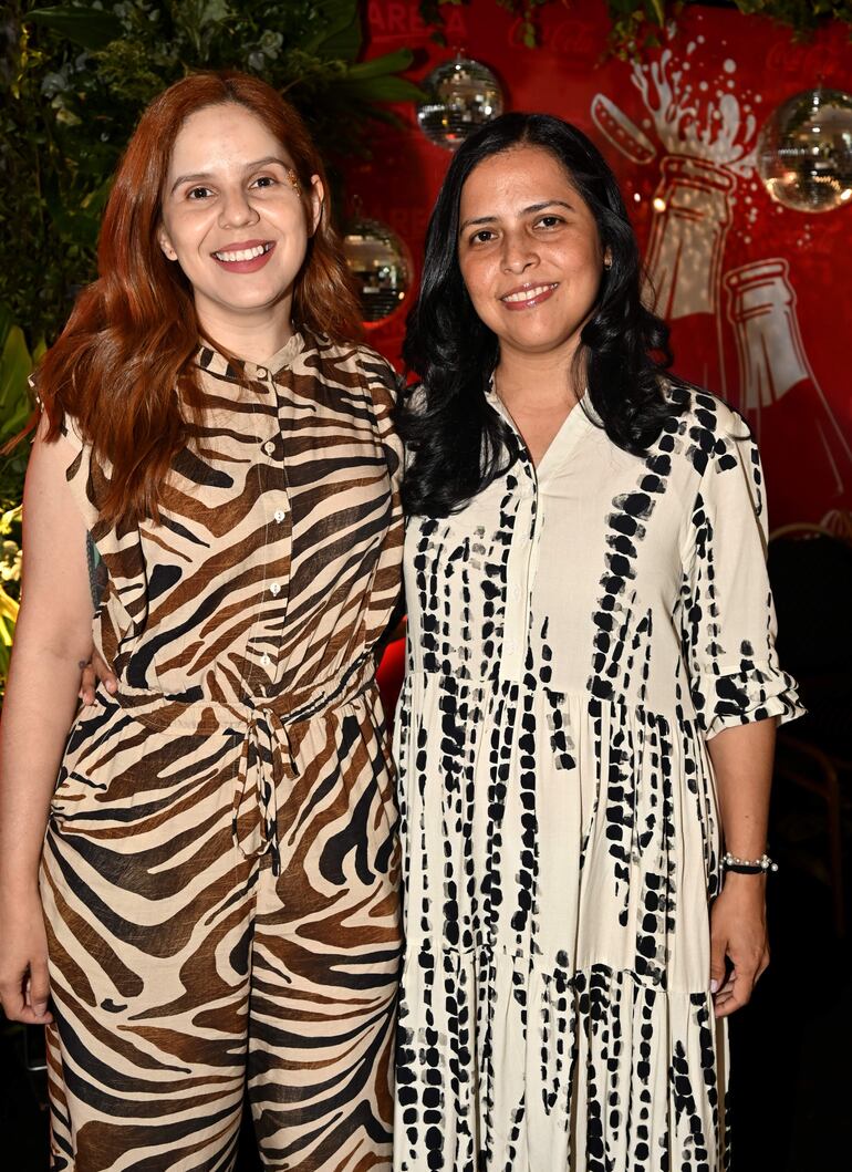Stephanie Dragotto y Analiz Duarte.