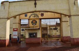 Acceso a la Penitenciaría Regional de Pedro Juan Caballero.