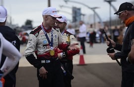 El finlandés Sami Pajari en la Costanera de Encarnación al finalizar el Rally del Paraguay 2026.