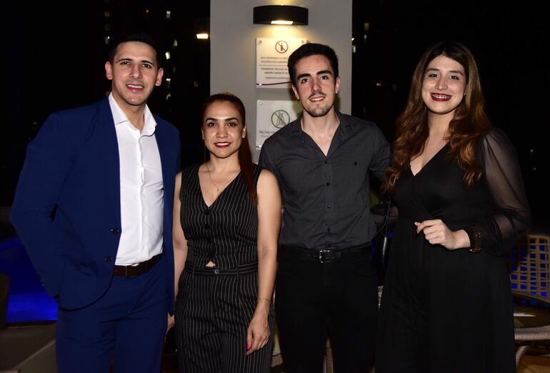 Alejandro Álvarez, Adi Rojas, Leandro Torres y Carla Gamarra. 