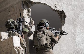 Soldados israelíes durante un operativo en Gaza, en mayo de 2024.