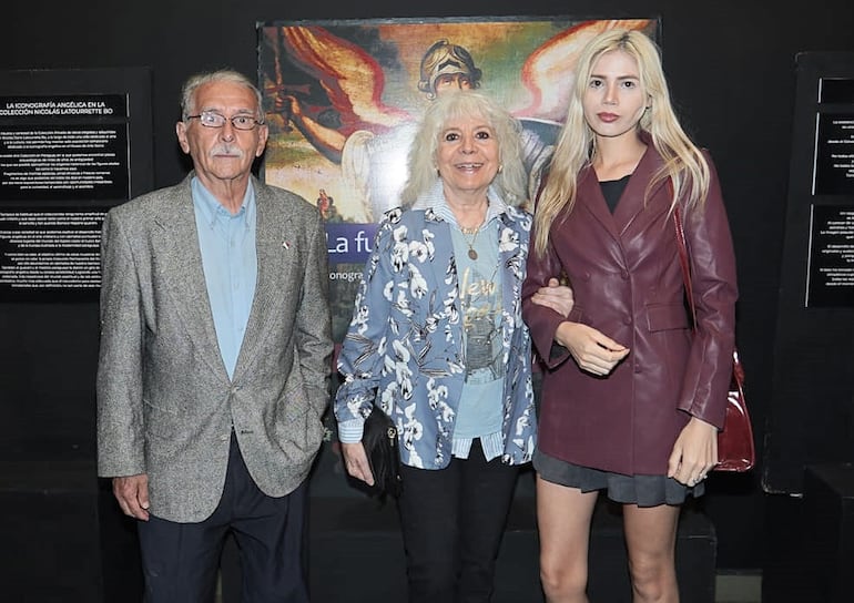 Ricardo Caballero Aquino, María Eugenia Garay y Nicole Quintana.