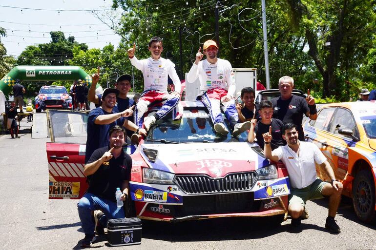 Diego Domínguez Bejarano y el español Rogelio Peñate fueron los vencedores del Rally de Paraguarí, con el Skoda Fabia R5, mostrando un altísimo nivel y una gran evolución.