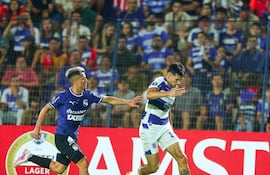 Incursión ofensiva de César Manuel Castro (32) contra Cristal.