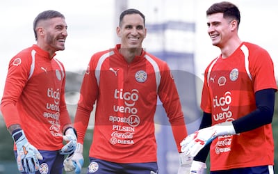 Gastón Olveira, Roberto Jr. Fernández, Orlando Gill, los arqueros de la selección de Paraguay.